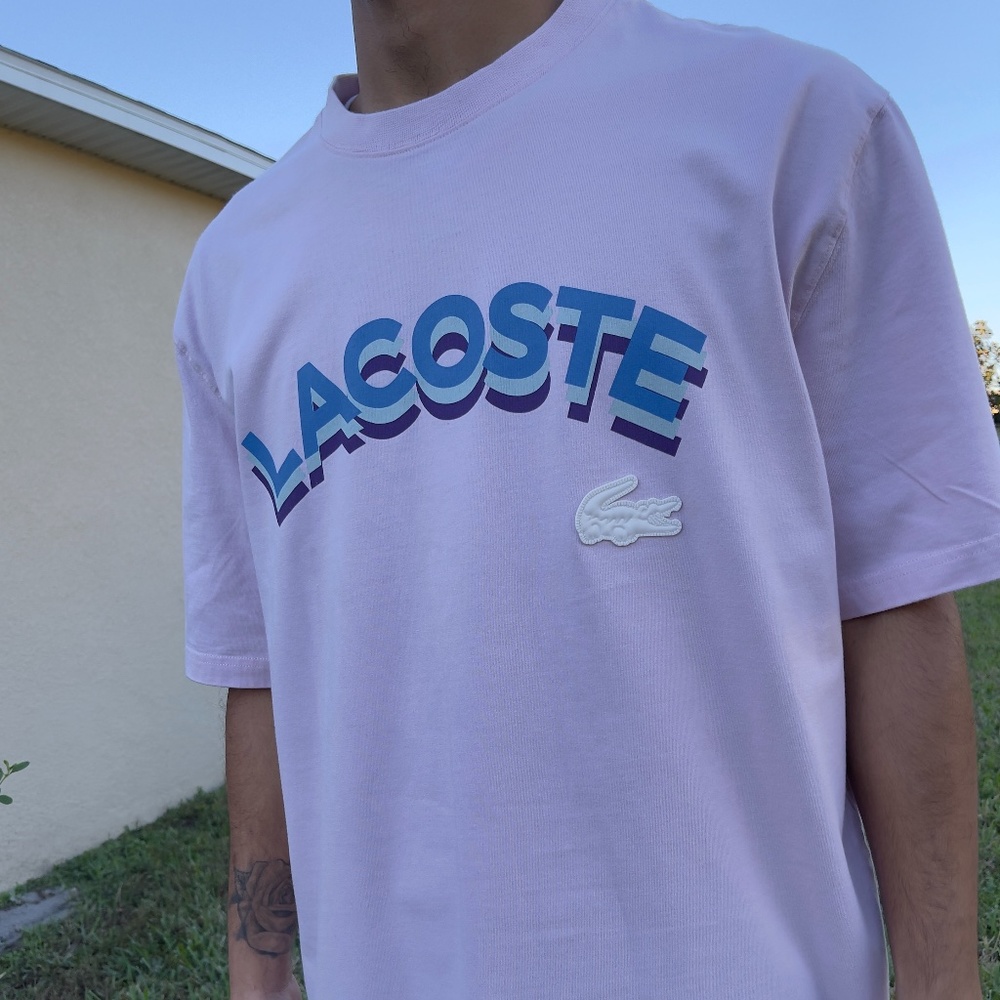 ❌❌❌❌sold❌❌❌❌Lacoste LIVE Men's Light Pink Logo Graphic T-Shirt